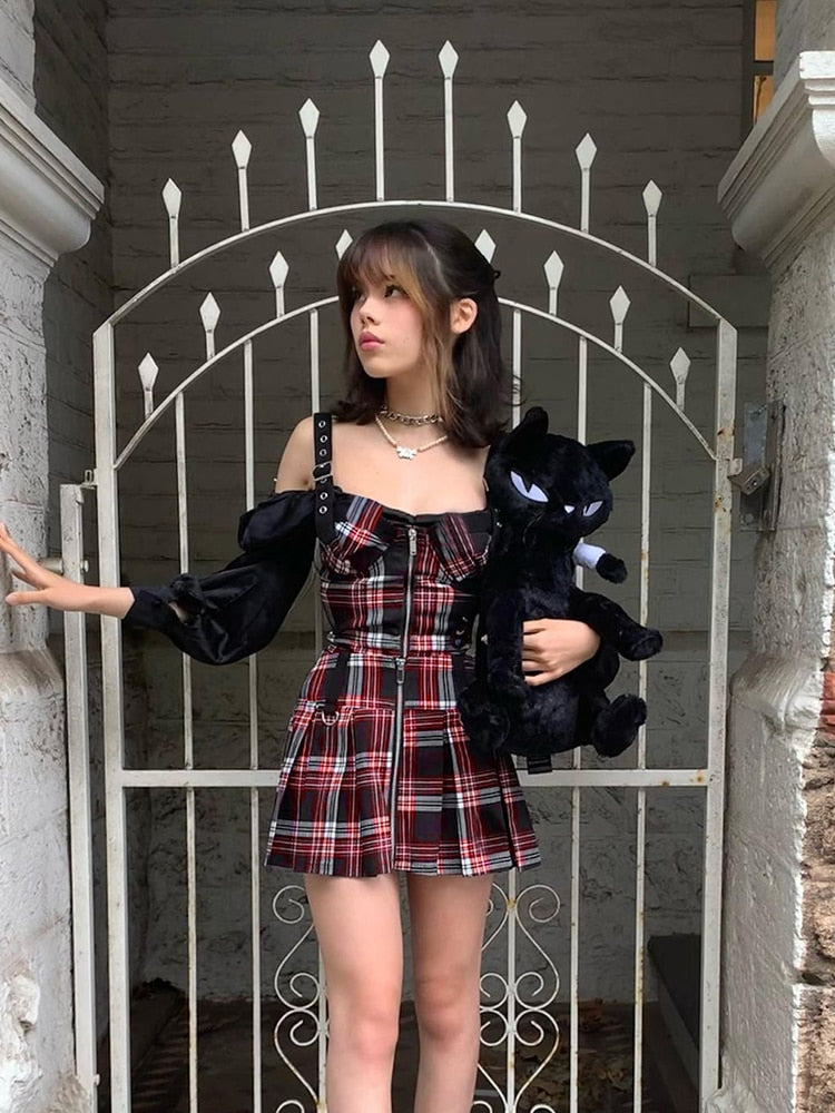 Ootdgirl Halloween Punk  Black Plaid Skirt Suit Y2K Goth Streetwear High Waist Pleated Mini Skirts Grunge Zip Up Camisoles 2Pcs Set