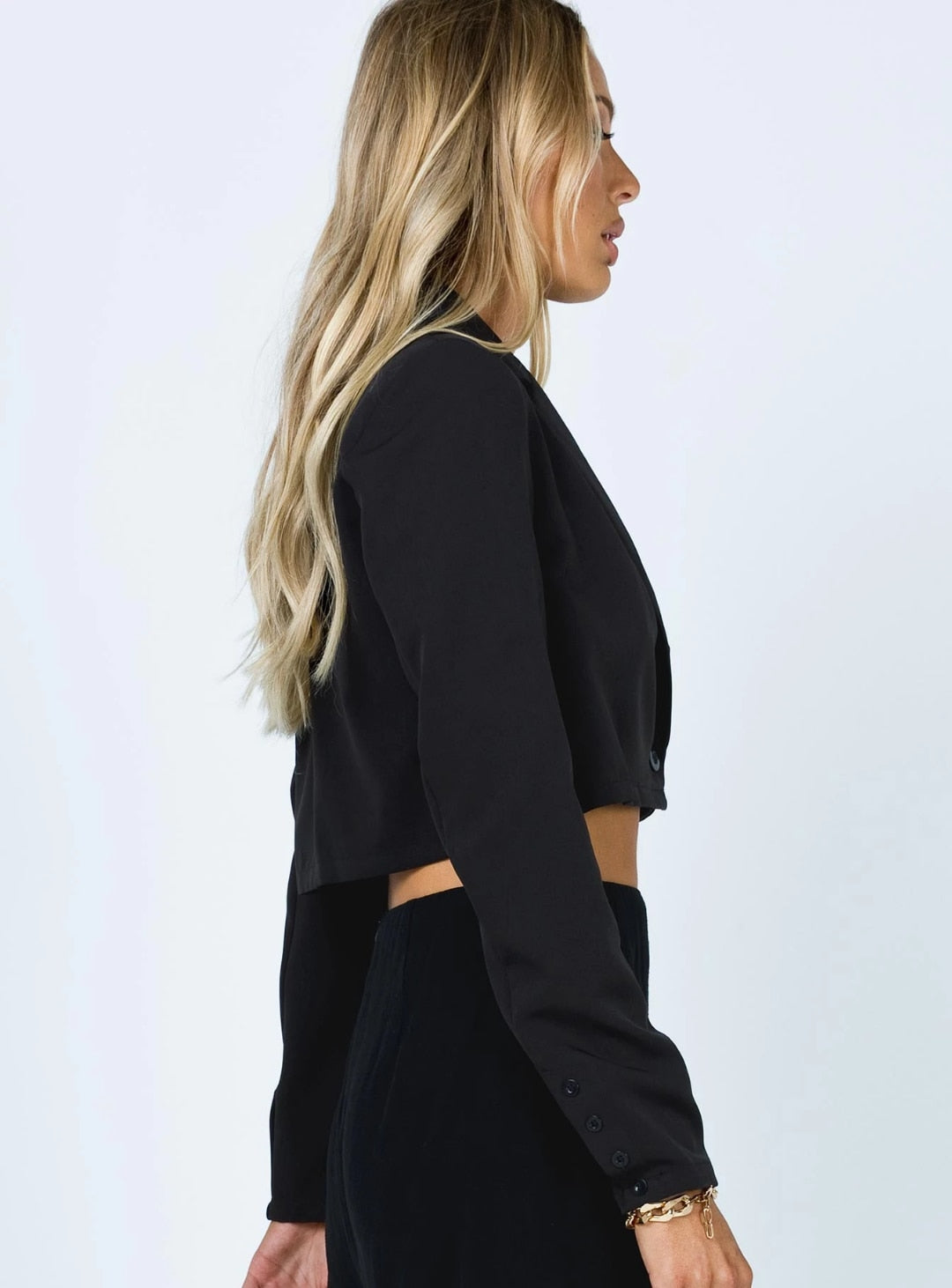 OOTDGIRL Crop Blazer Women Long Sleeves Cross Strapped Backless Fashion Design Casual Chic Lady Woman Blazer