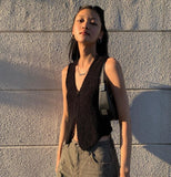 OOTDGIRL Chic Women Vintage Knitted Tank Top Button Up Cardigans Y2k Aesthetic Retro V Neck Vest Harajuku Grunge Crop Top Streetwear