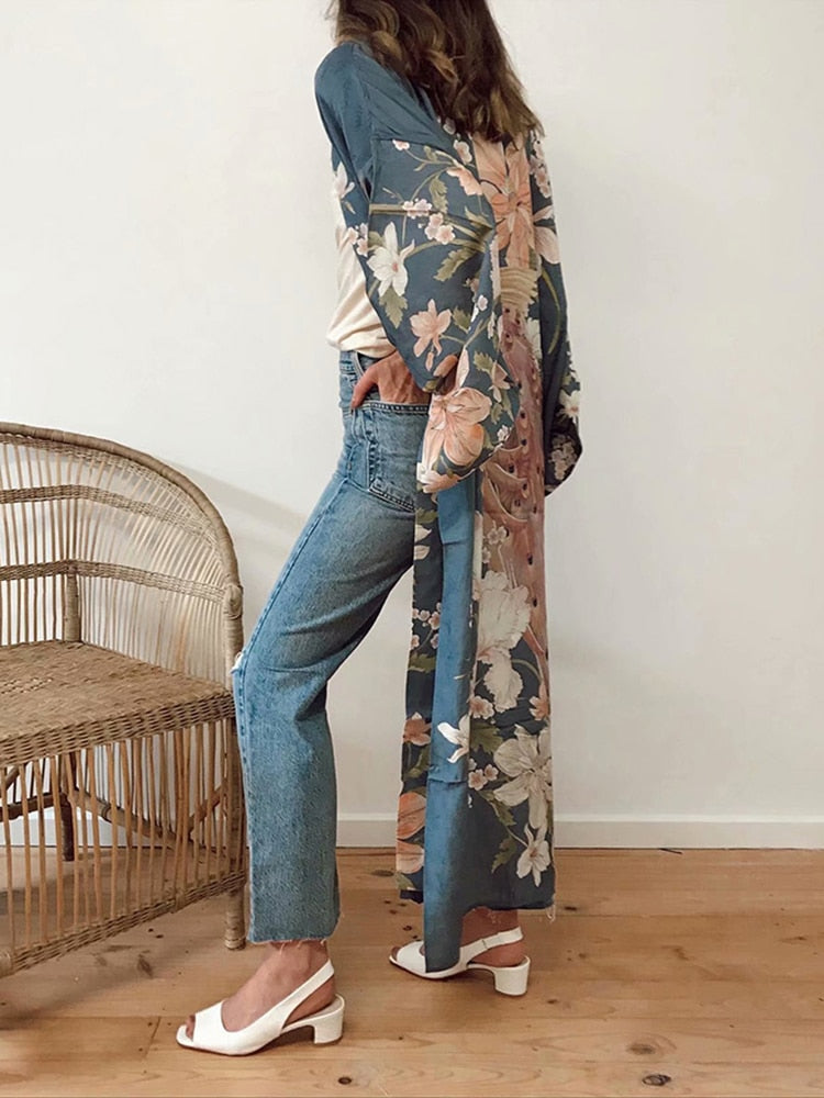 Ootdgirl  Flare Sleeve Beach Kimono With Sashes Side Split Print Pockets Slim Long Cardigan Holiday Cover-Up Autumn Outing New